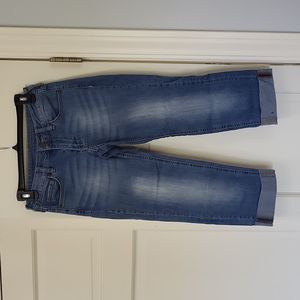 Sz 0 Cruvy Crop Jeans